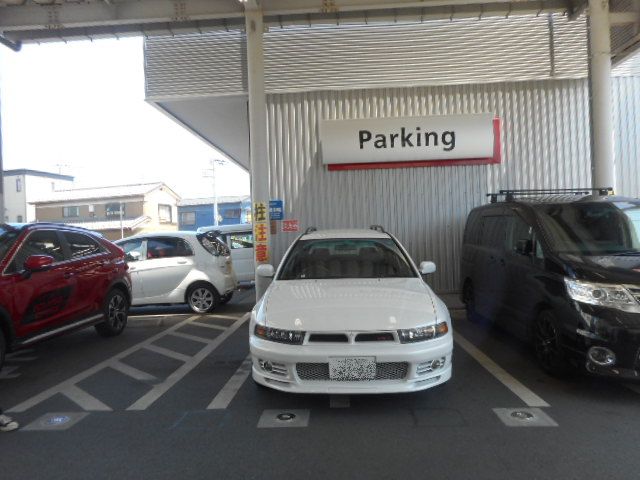 東日本三菱自動車販売株式会社 東京 神奈川 埼玉 茨城 山梨 長野 福島 栃木 新潟エリアの三菱ディーラー